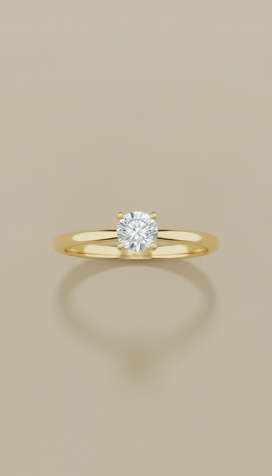 Anillo de oro 18k pulido